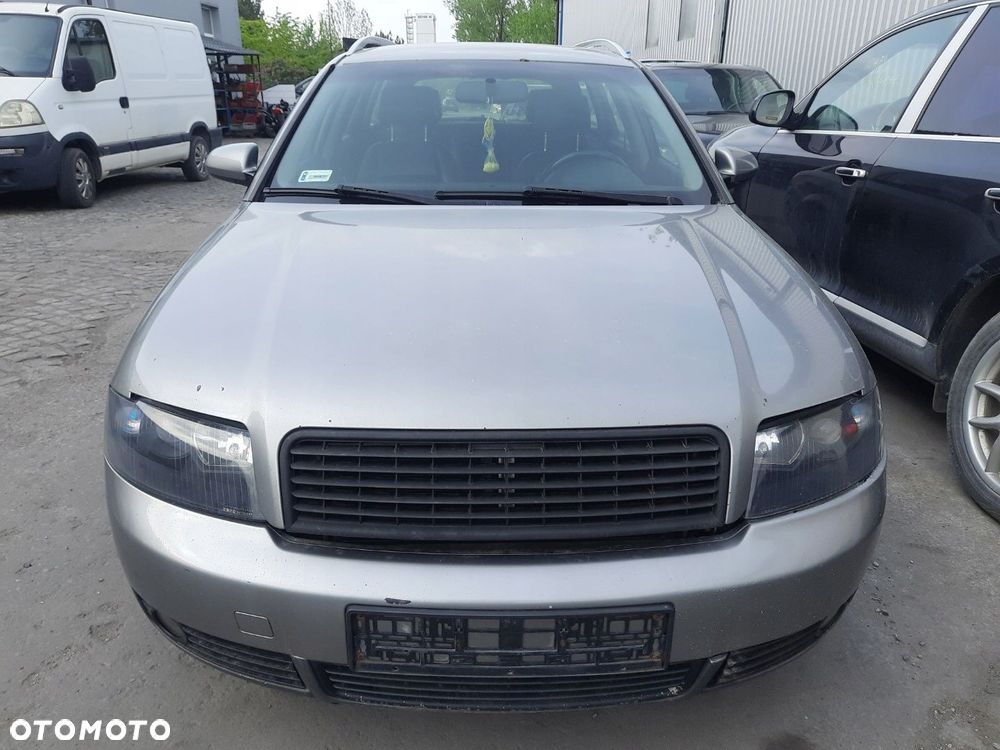 Audi A4 B6 1,8 T 163 KM 120 KW Benzyna 2000-2004 R 5 DRZWI Kombi LAK: Y7Q CZĘŚCI - 1