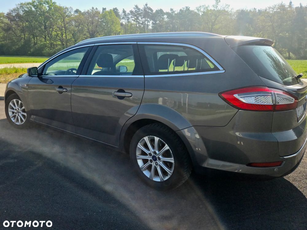 Ford Mondeo - 4