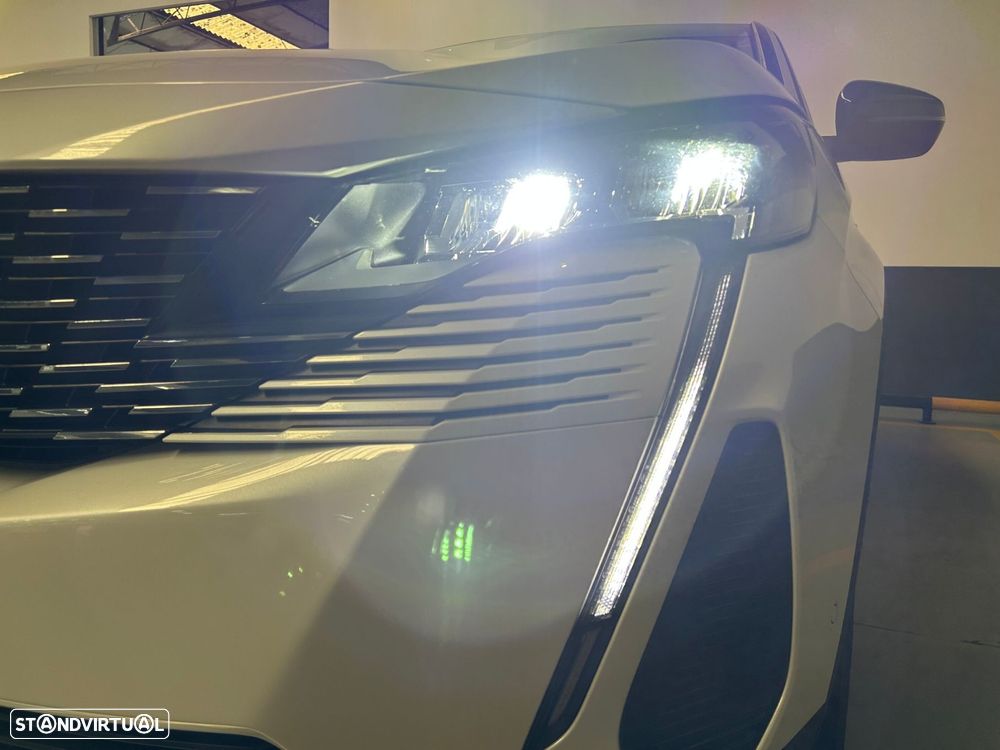Peugeot 3008 1.2 PureTech Allure EAT8 - 5