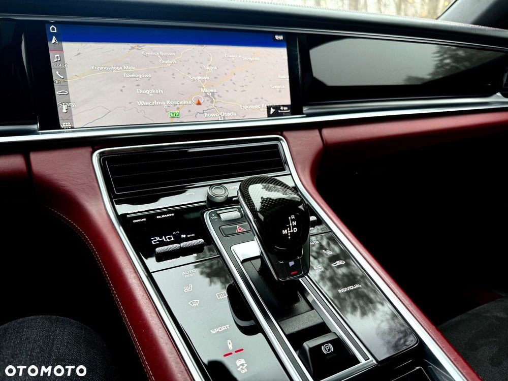 Porsche Panamera - 15