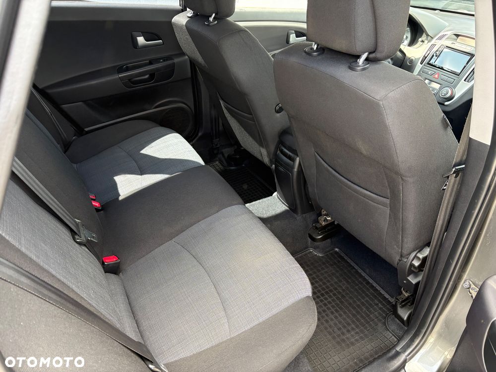 Kia Ceed 1.6 CRDi ISG Business Line - 14