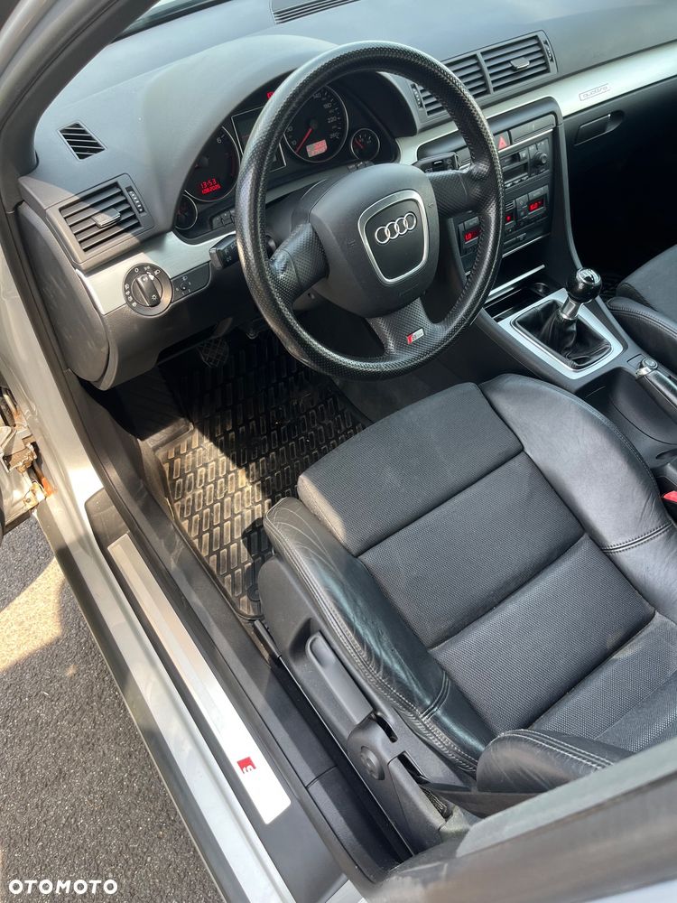 Audi A4 Avant 1.8T Quattro - 26
