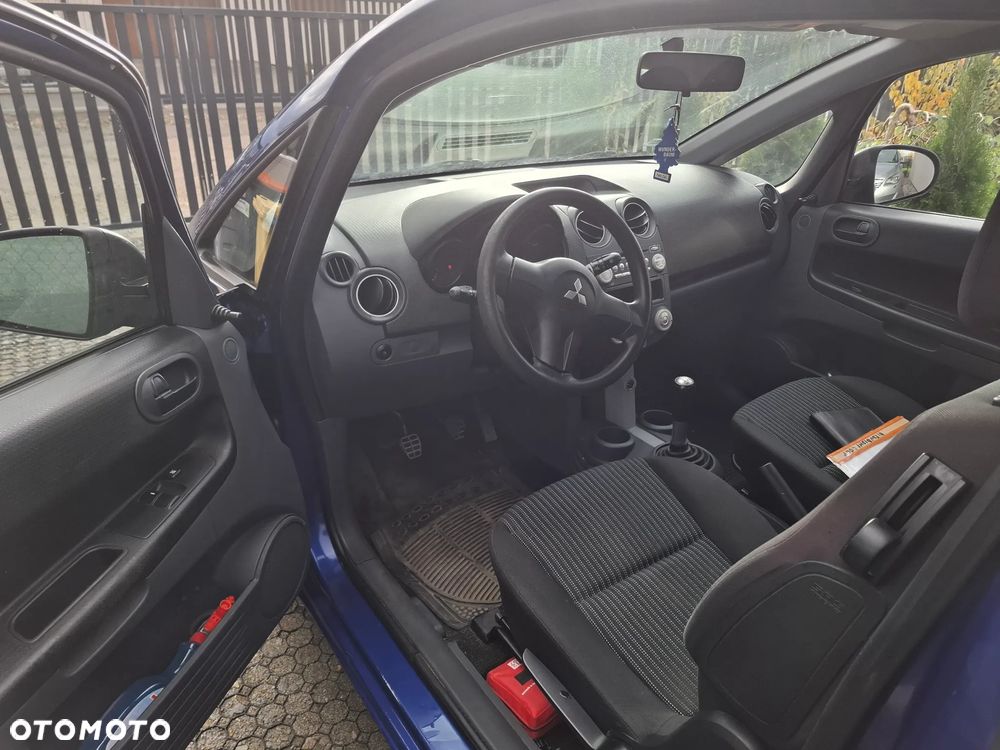 Mitsubishi Colt 1.1 Inform - 6