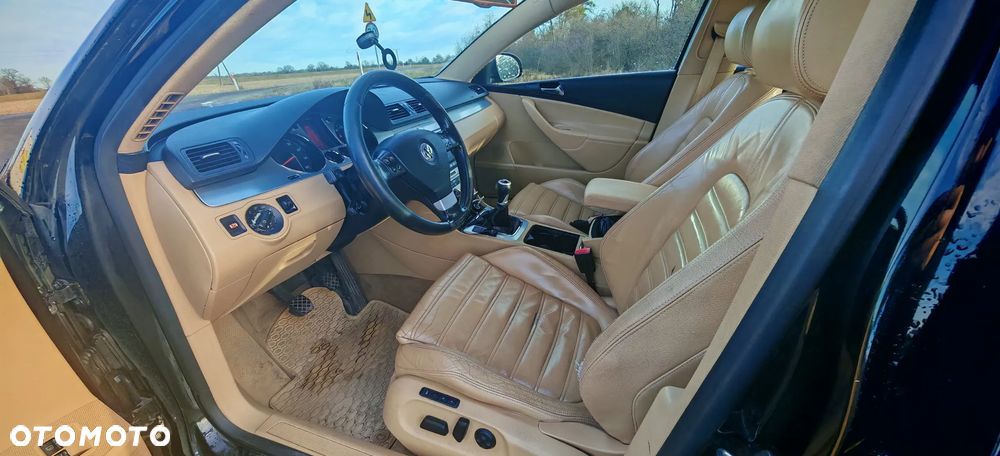 Volkswagen Passat 2.0 Turbo FSI Highline - 12