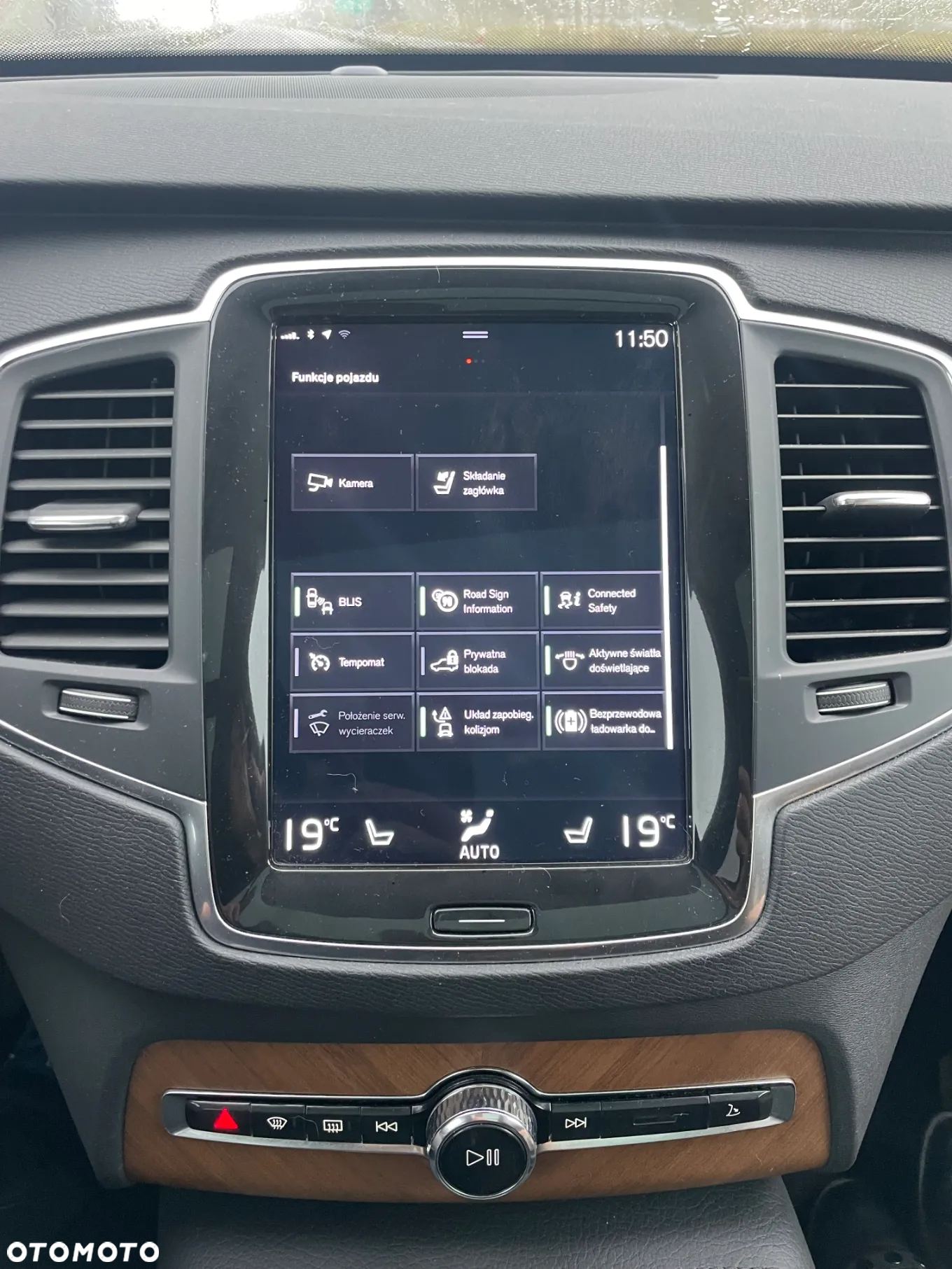 Volvo XC 90 T8 AWD Twin Engine Geartronic Momentum - 26