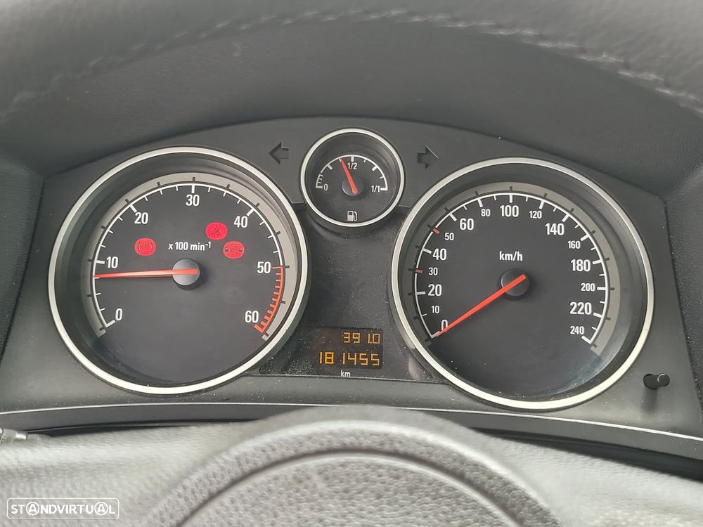 Opel Zafira 1.9 CDTi Cosmo - 13