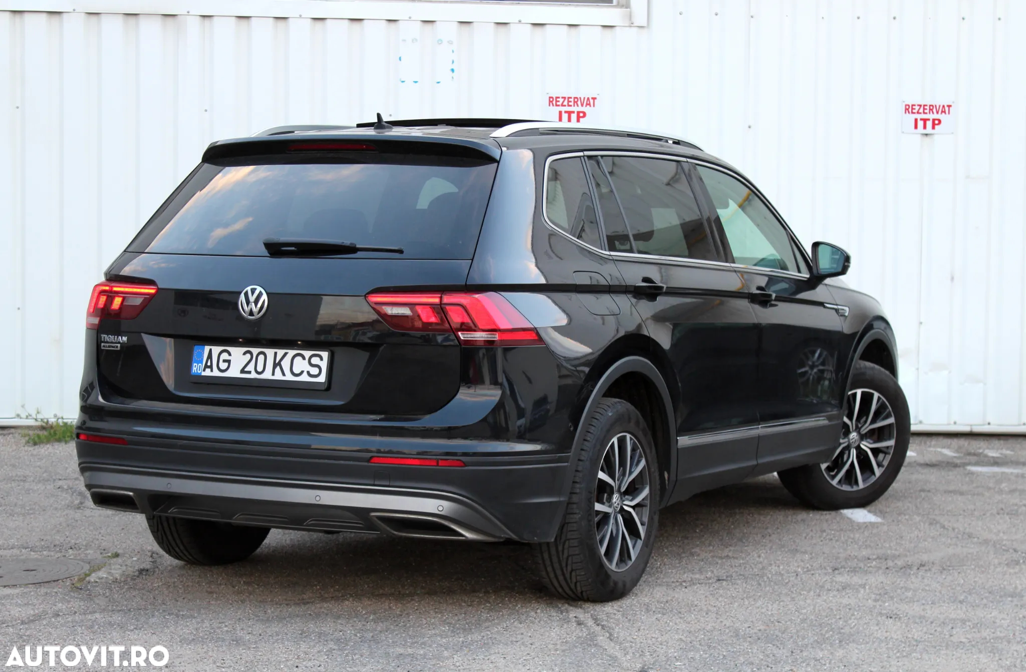 Volkswagen Tiguan 2.0 TDI DPF Comfortline - 22