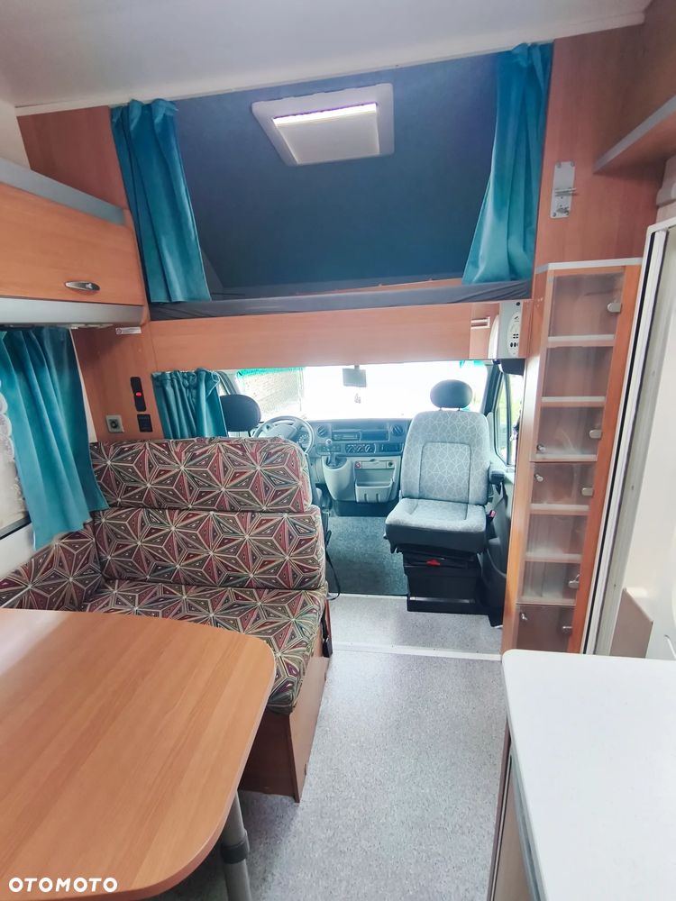 Renault Master Knaus - 19