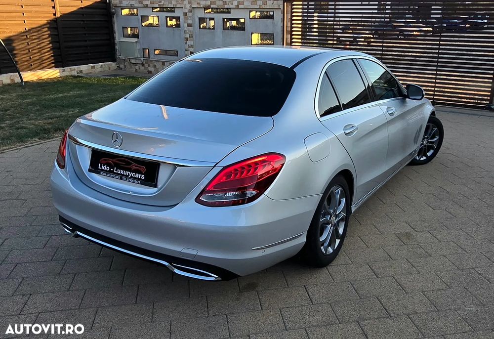 Mercedes-Benz C 220 (BlueTEC) d 7G-TRONIC AMG Line - 4