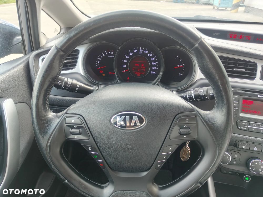 Kia Ceed 1.6 GDI Smart Plus - 15