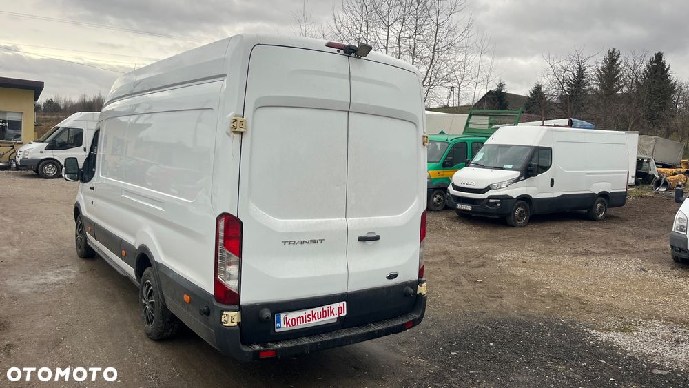 Ford TRANSIT MAX - 21