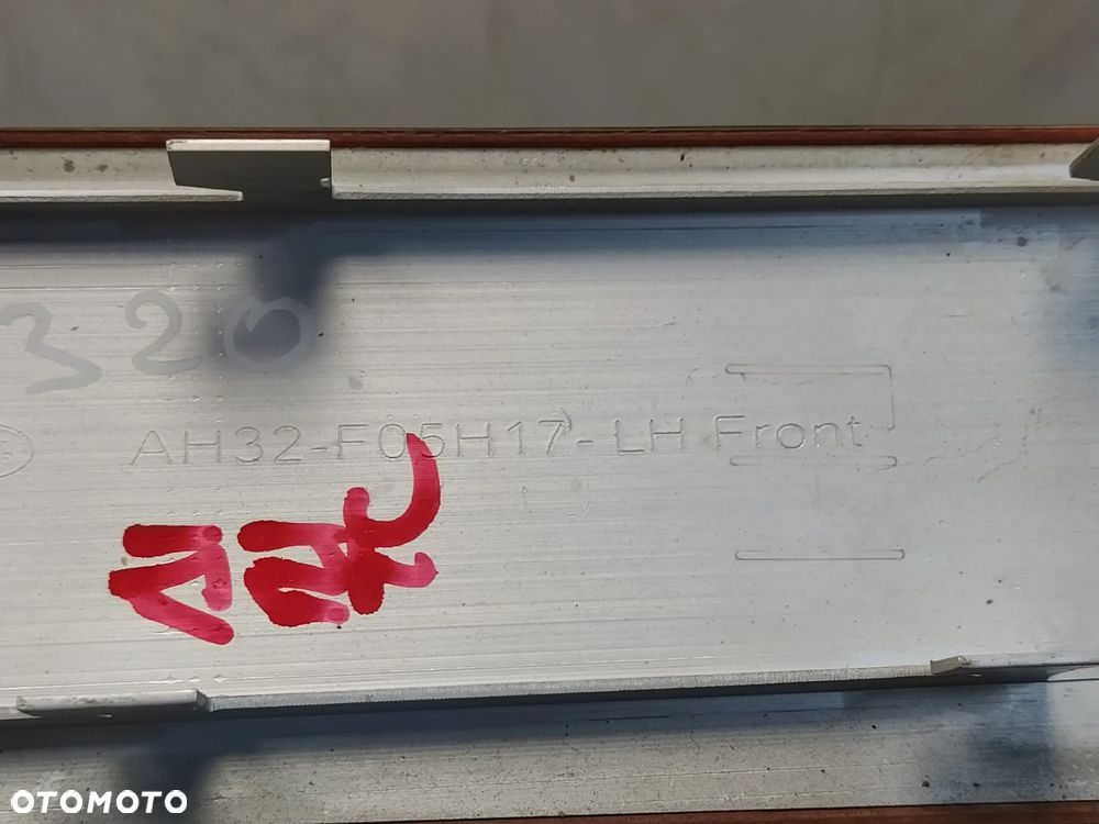 RANGE ROVER SPORT L320 LIFT LISTWA LISTWY DRZWI TUNELU ŚRODKOWEGO BOCZNE LEWA PRAWA KOMPLET CARBON / CZARBY POŁYSK ORYGINAŁ - 29