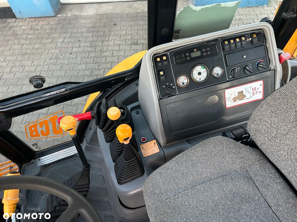 JCB 3CX SUPER - 17