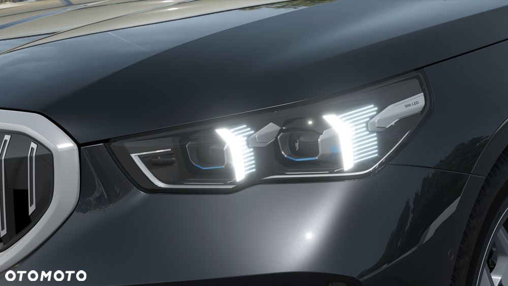 BMW Seria 5 520d mHEV - 6