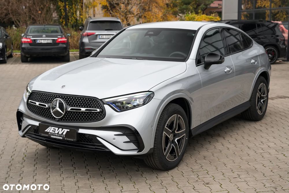 Mercedes-Benz GLC 220 d mHEV 4-Matic AMG Line - 4