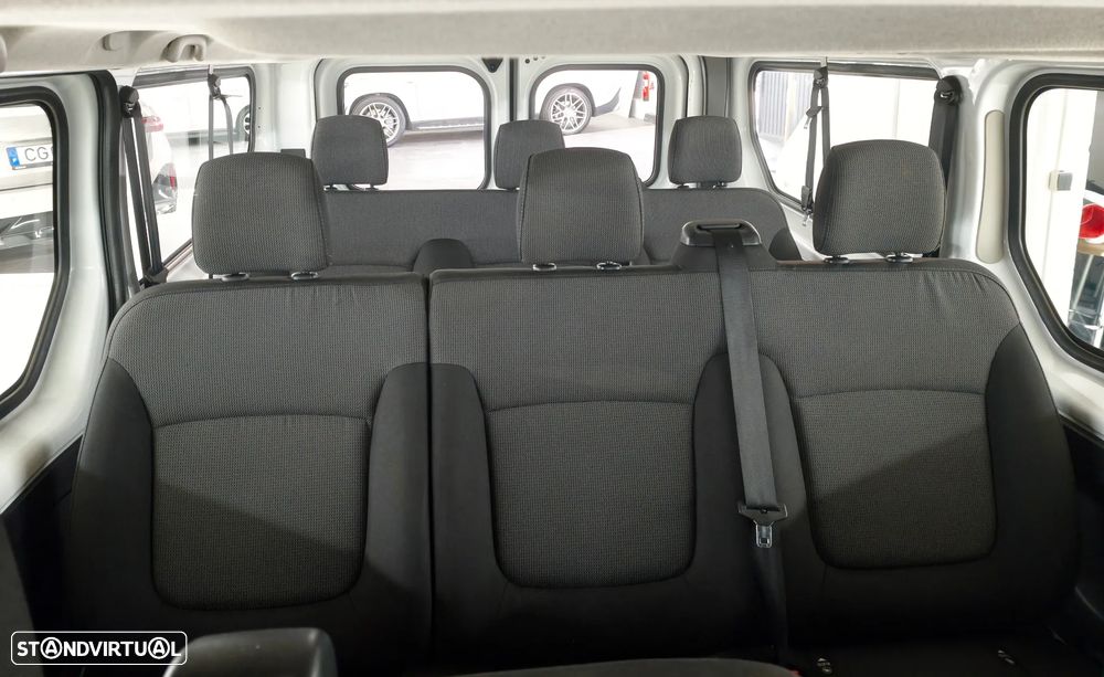Renault Trafic 2.0 Blue dCi L1 Equilibre - 23