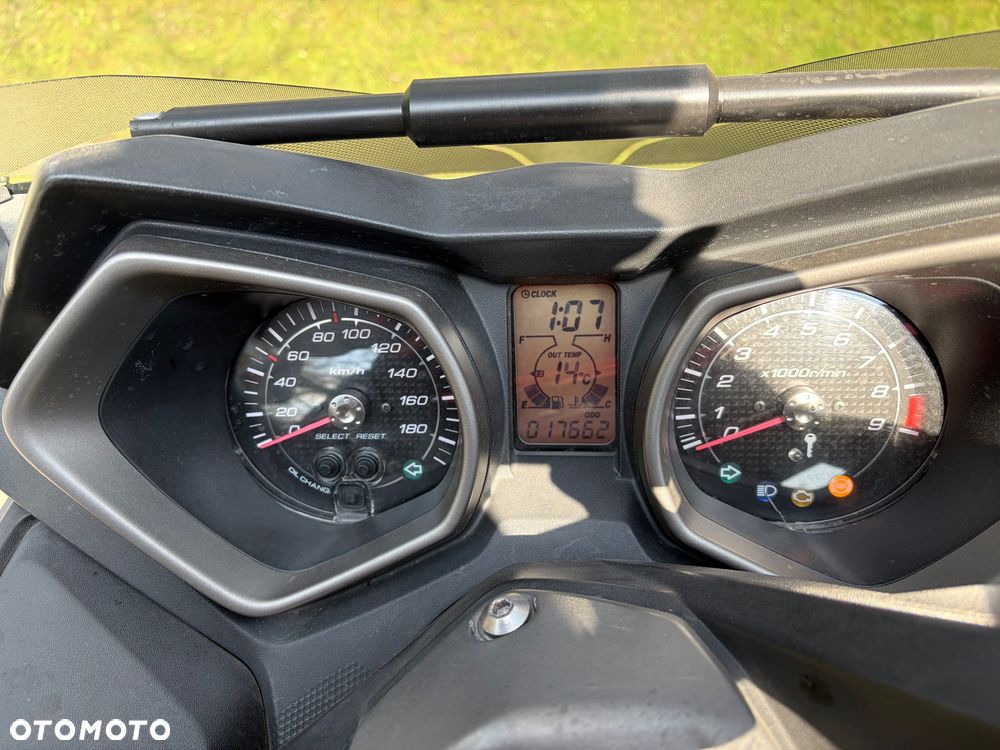 Yamaha X-max - 3