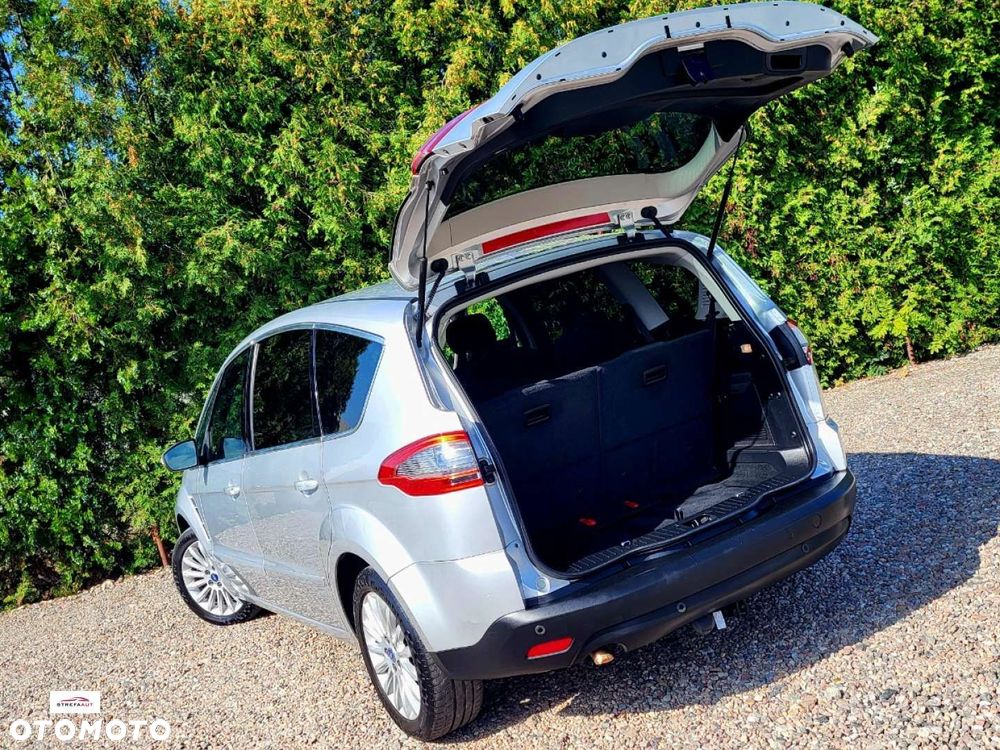 Ford S-Max - 21