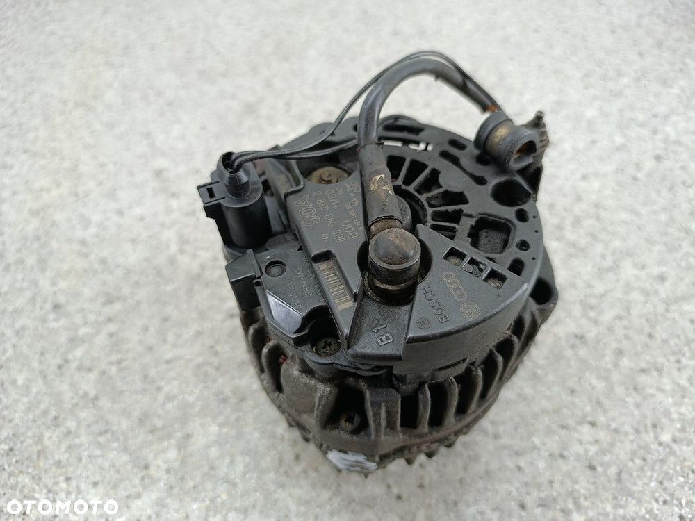 ALTERNATOR VW BORA 028903028D 0124325003  BOSCH 1.4 16V - 4
