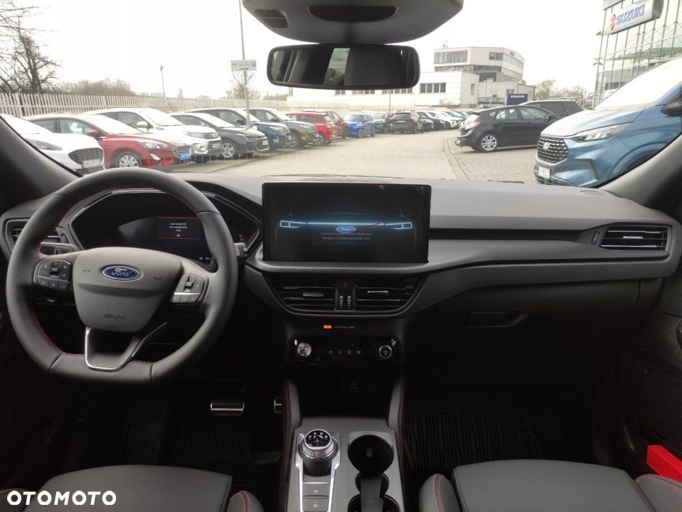 Ford Kuga - 10