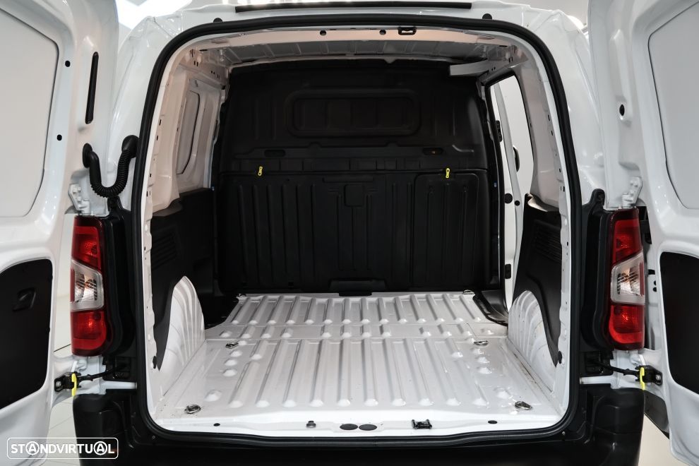 Opel Combo Cargo 1.5 D - 24