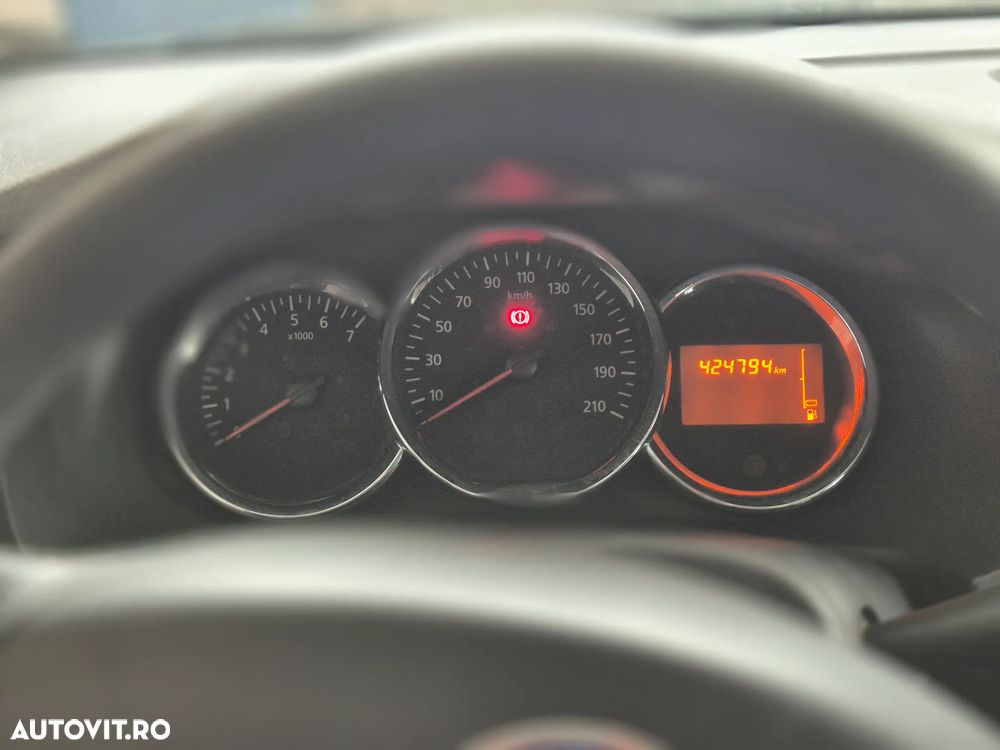 Dacia Sandero 1.5 dCI Laureate - 3