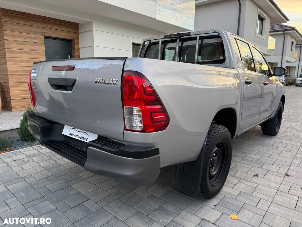 Toyota Hilux - 10