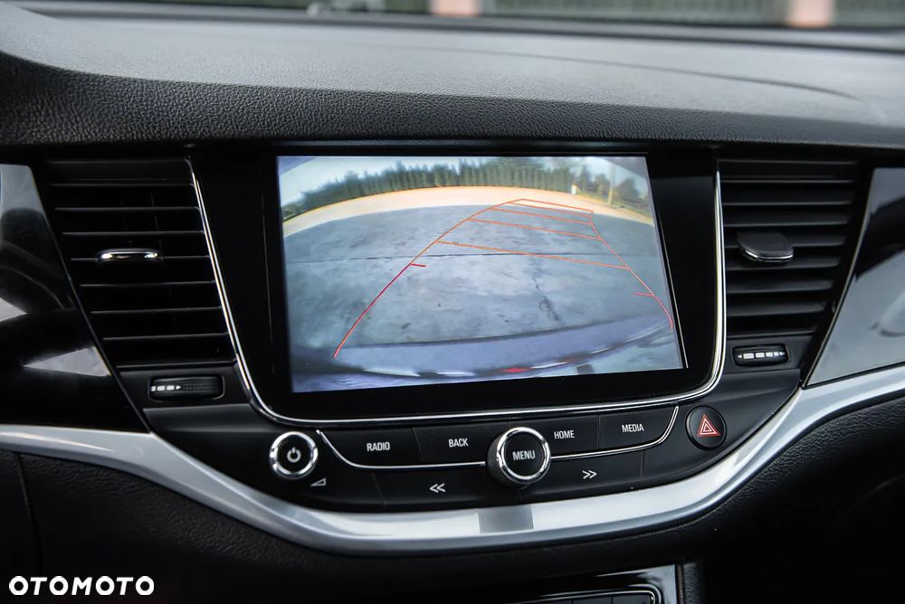 Opel Astra 1.4 Turbo Sports Tourer Innovation - 22