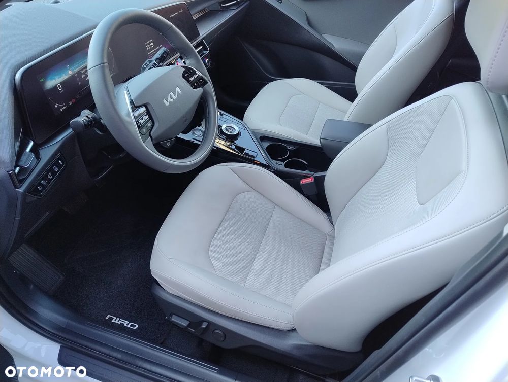 Kia Niro 1.6 GDI Hybrid Business Line - 6