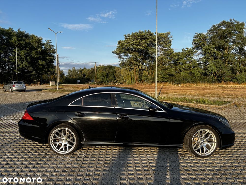 Mercedes-Benz CLS - 4
