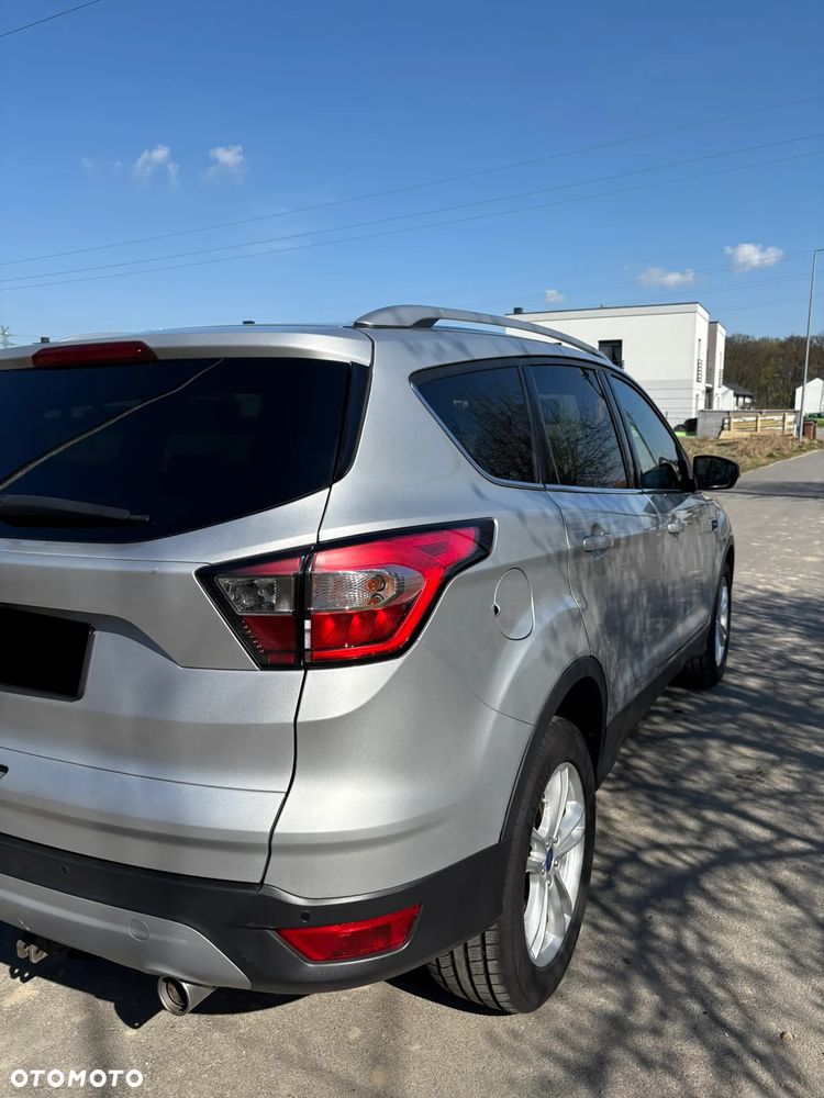 Ford Kuga 1.5 TDCi 2x4 Cool & Connect - 7