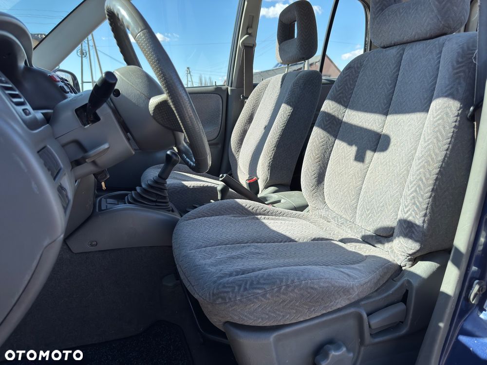 Suzuki Grand Vitara 2.0 TD Comfort - 16