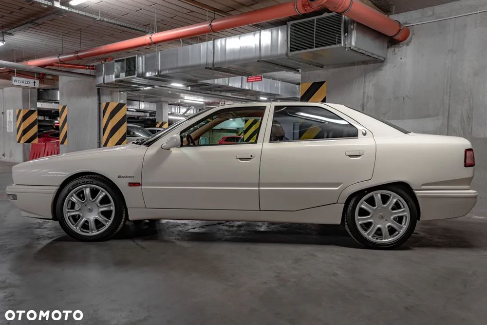 Maserati Quattroporte - 7