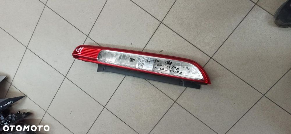 Ford Focus mk2 lift 2007- hb 3/5 drzwi lampa tył LED LEDOWA PRAWA - 1