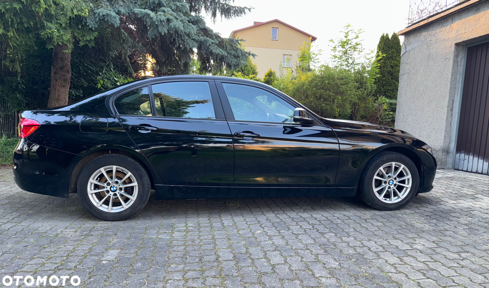 BMW Seria 3 318i Advantage - 2