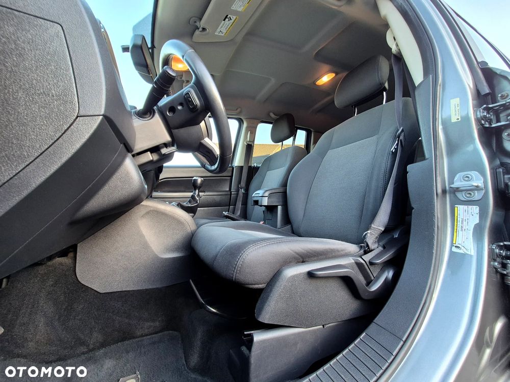 Jeep Compass - 30