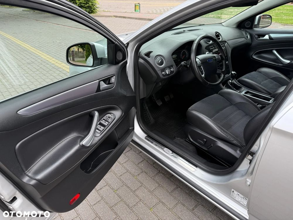 Ford Mondeo 1.6 TDCi ECOnetic Start-Stopp Titanium - 14