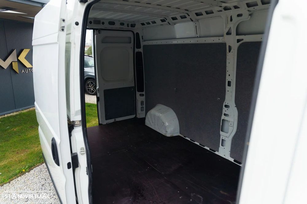 Peugeot Boxer 2.2 BlueHDi 335 L2 CD - 13