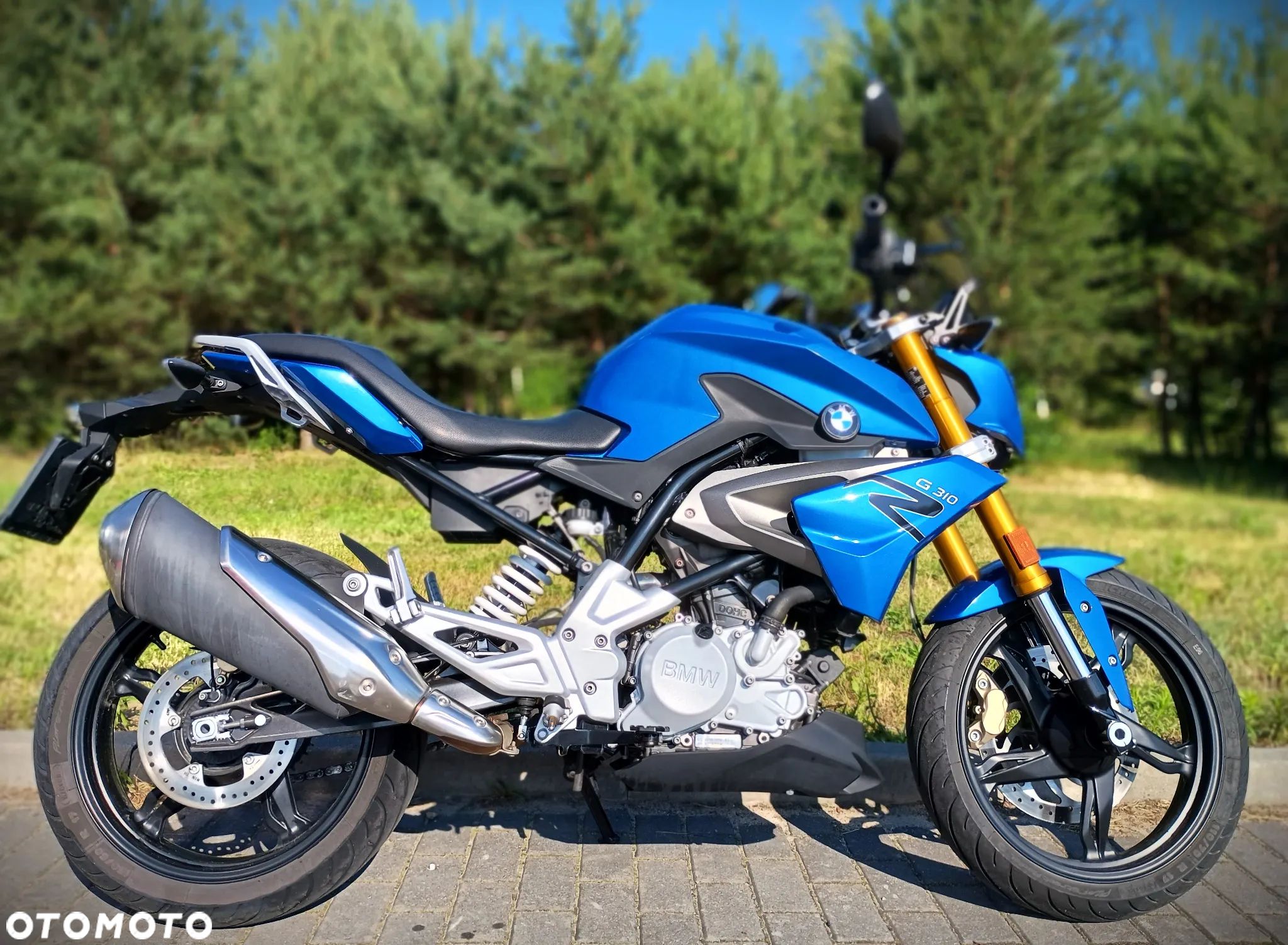 BMW G - 1