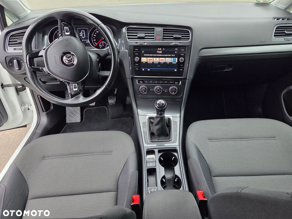 Volkswagen Golf 1.6 TDI BMT Highline - 8
