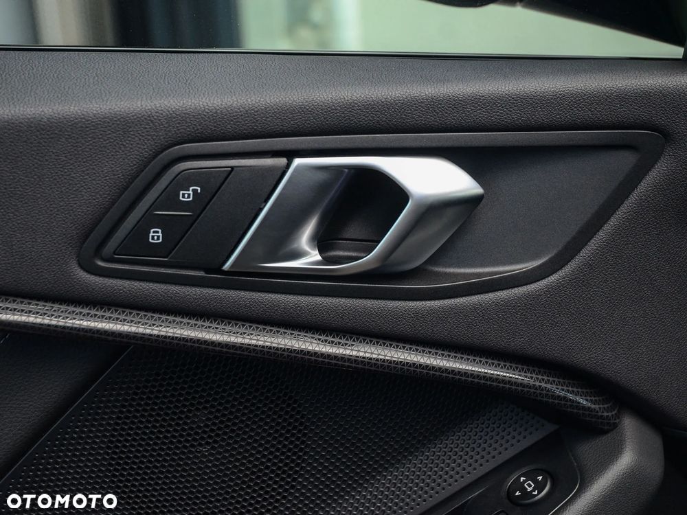 BMW Seria 1 118d Sport Line - 20