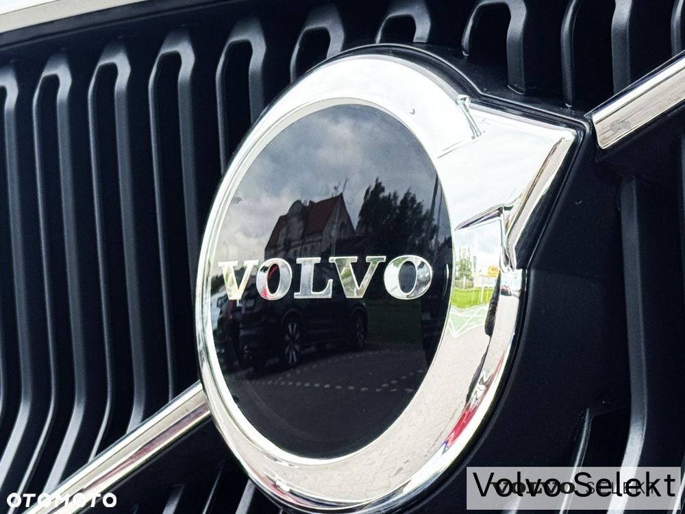 Volvo XC 40 - 35