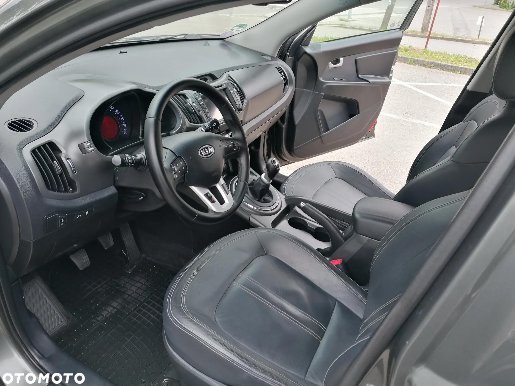Kia Sportage 1.6 GDI Business Line L 2WD - 11