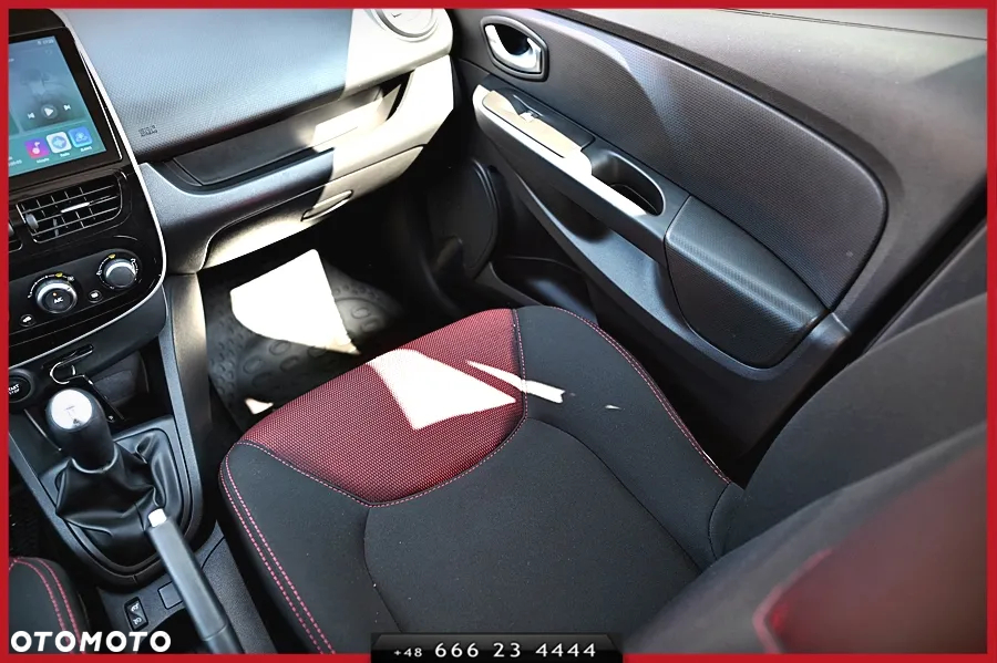 Renault Clio 1.2 16V Limited - 21