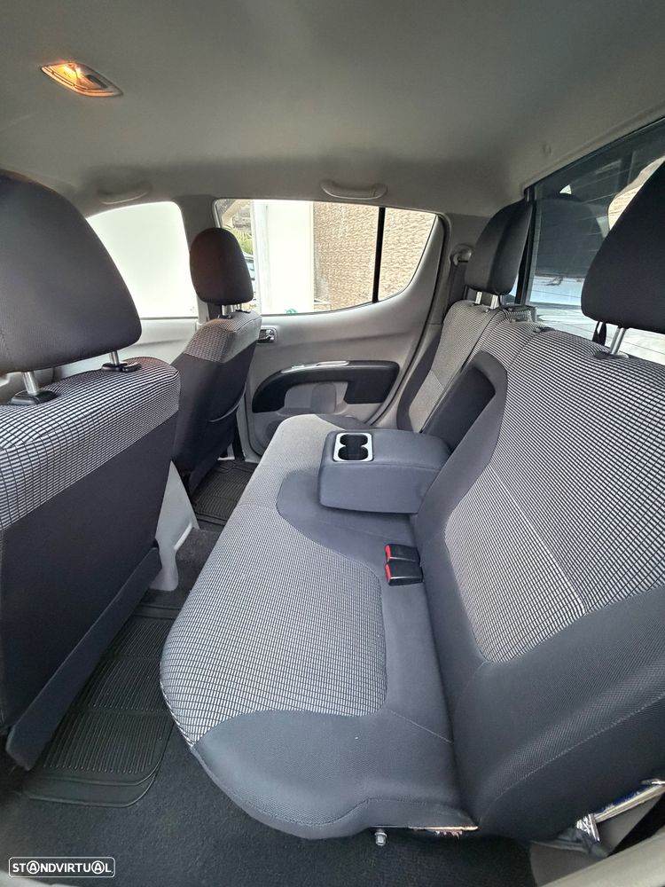 Mitsubishi L200 2.5 DI-D CD Intense - 9