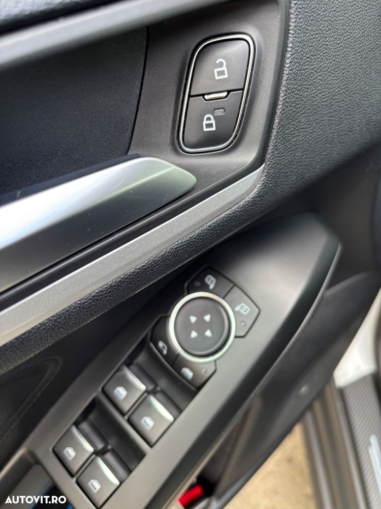 Ford Focus 1.5 EcoBlue Titanium - 11