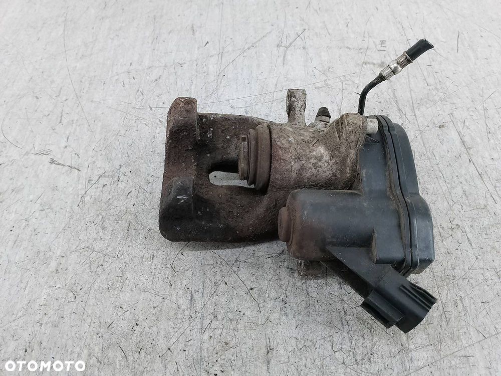 ZACISK HAMULCOWY PRAWY TYŁ RENAULT SCENIC III 32338814 1.4 TCE TRW - 4