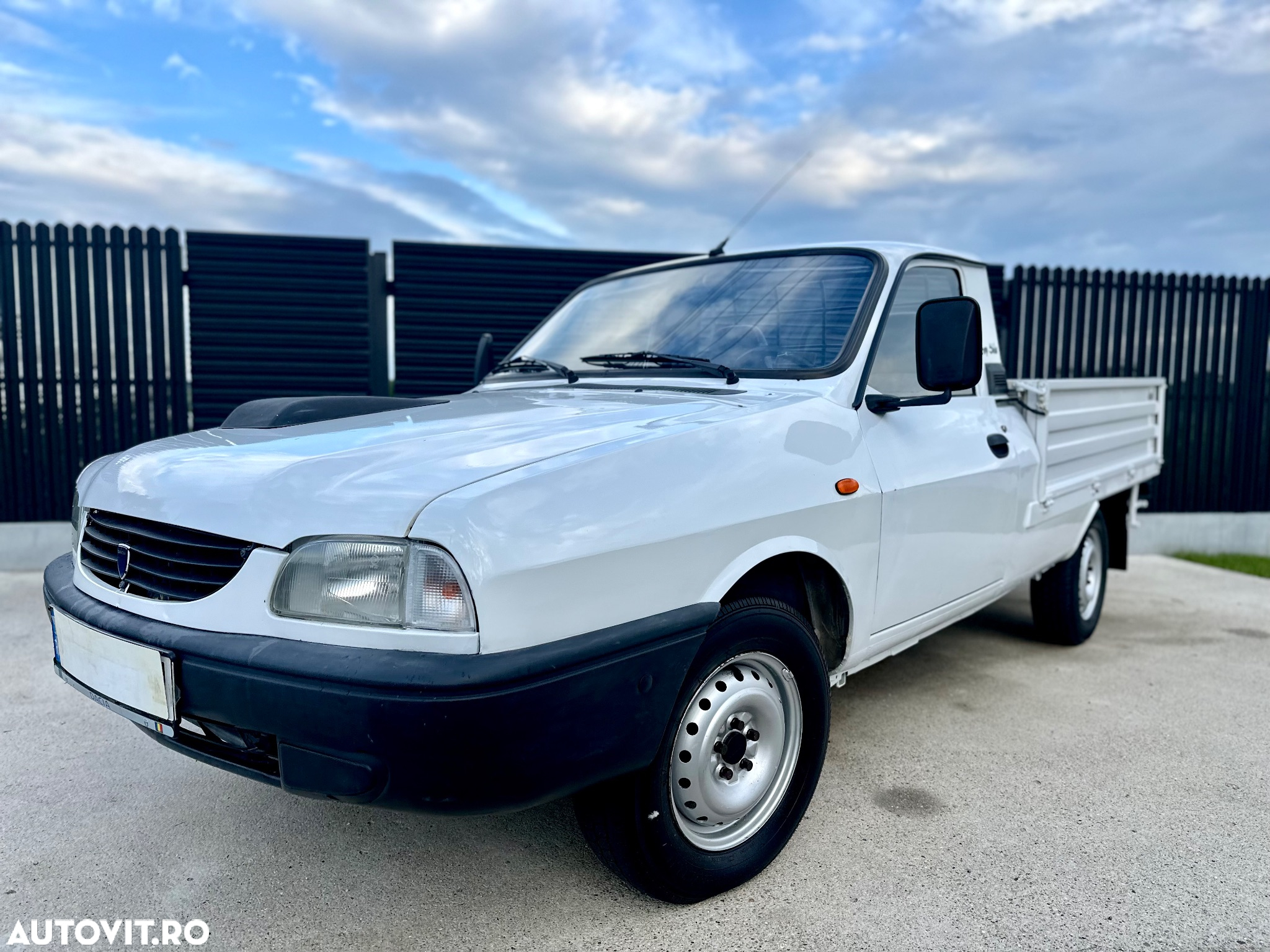 Dacia Pick Up - 14