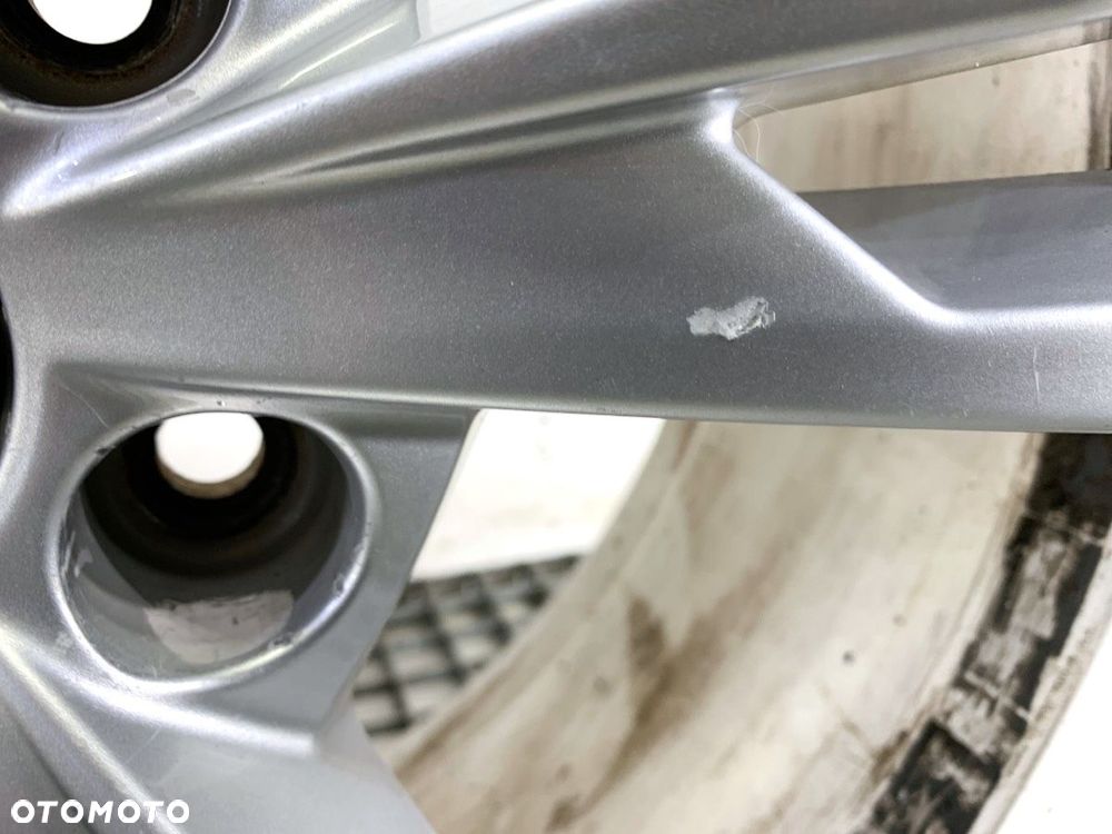 FELGA ALUMINIOWA 18 8,5J 5X112 CENTR 66,6 ET29  AUDI A5 Sportback (F5A, F5F) 2016 - 2022 2.0 TDI - 4