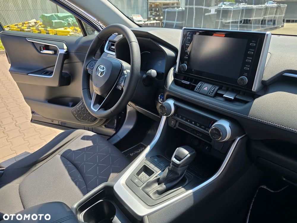 Toyota RAV4 - 20